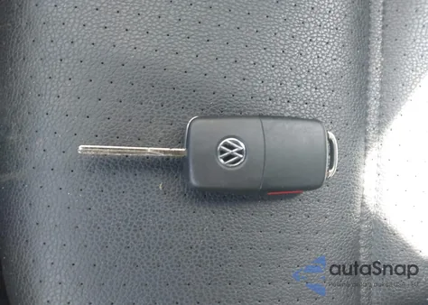 2017 Volkswagen Jetta 1.4T Se from USA, damaged, VIN 3VWDB7AJ8HM274788